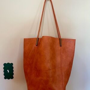 Anthropologie The Large Akimbo Tote Bag in Terracotta (NWOT)